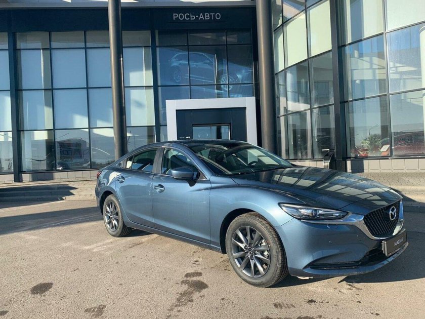 Mazda 6 голубая