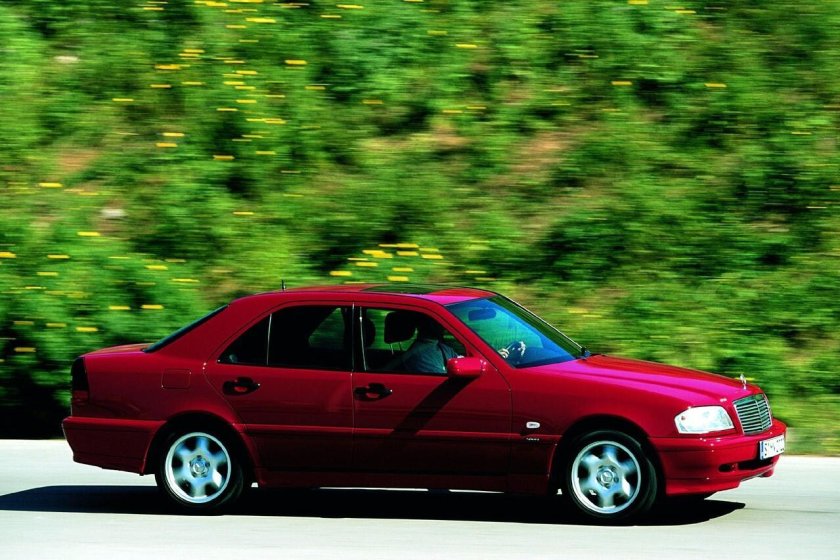 Мерседес c 2000