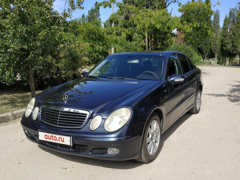 Мерседес 211 2002