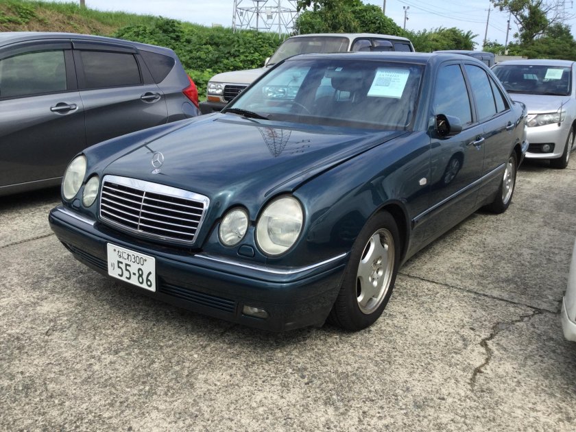 Mercedes e240