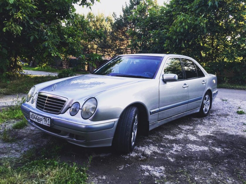 Mercedes e240