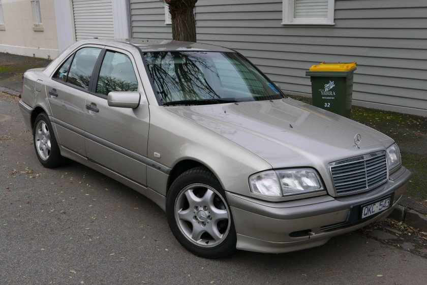 Mercedes c240