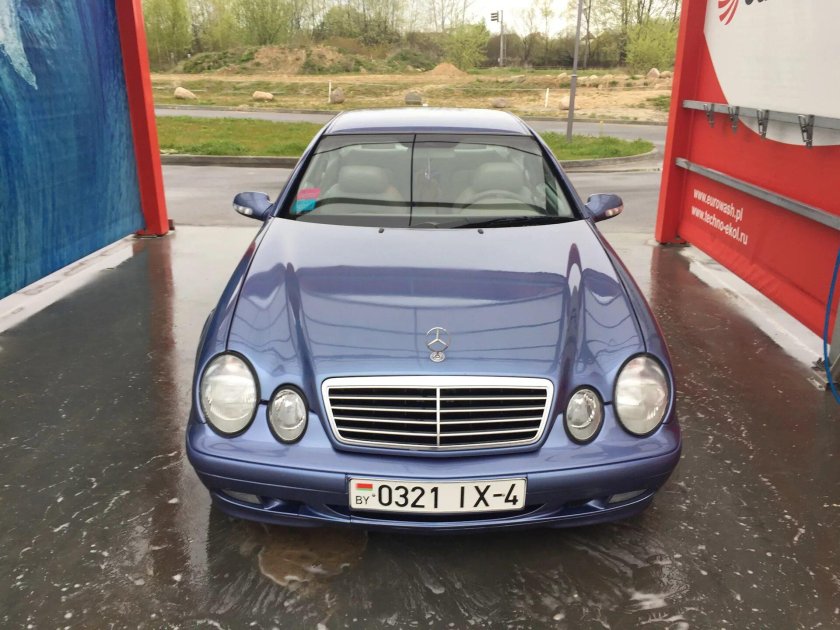 Мерседес 240 кузов