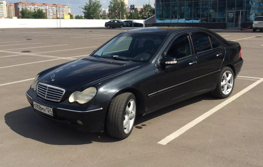 Мерседес с240 w203