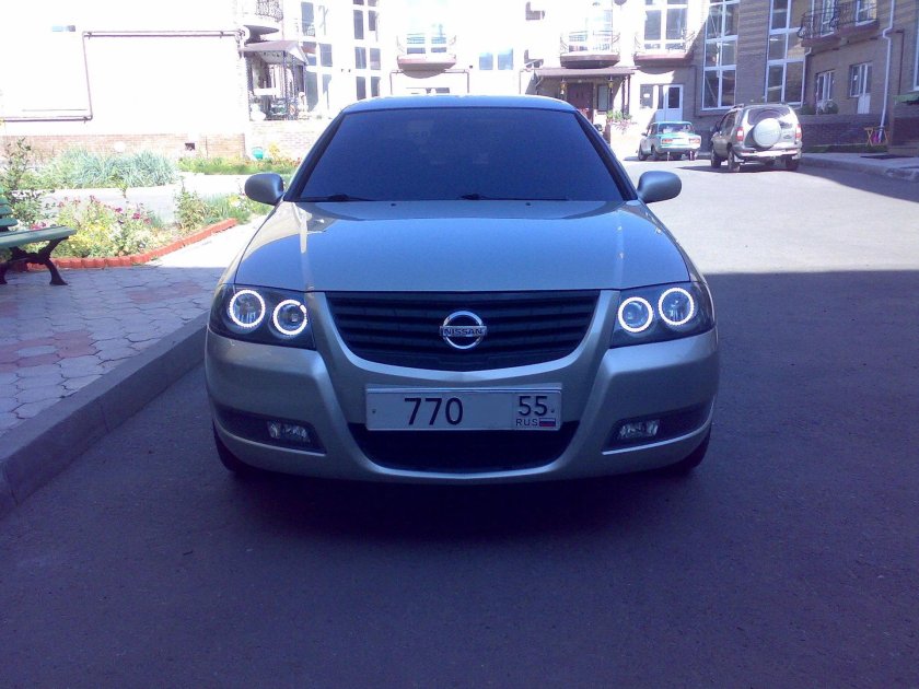 Nissan Almera Classic ангельские глазки