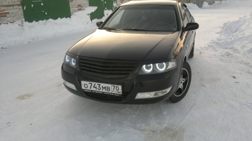 Реснички на Ниссан Альмера Классик