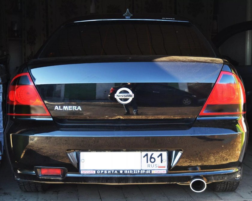 Тонировка задних фар Ниссан Альмера Классик