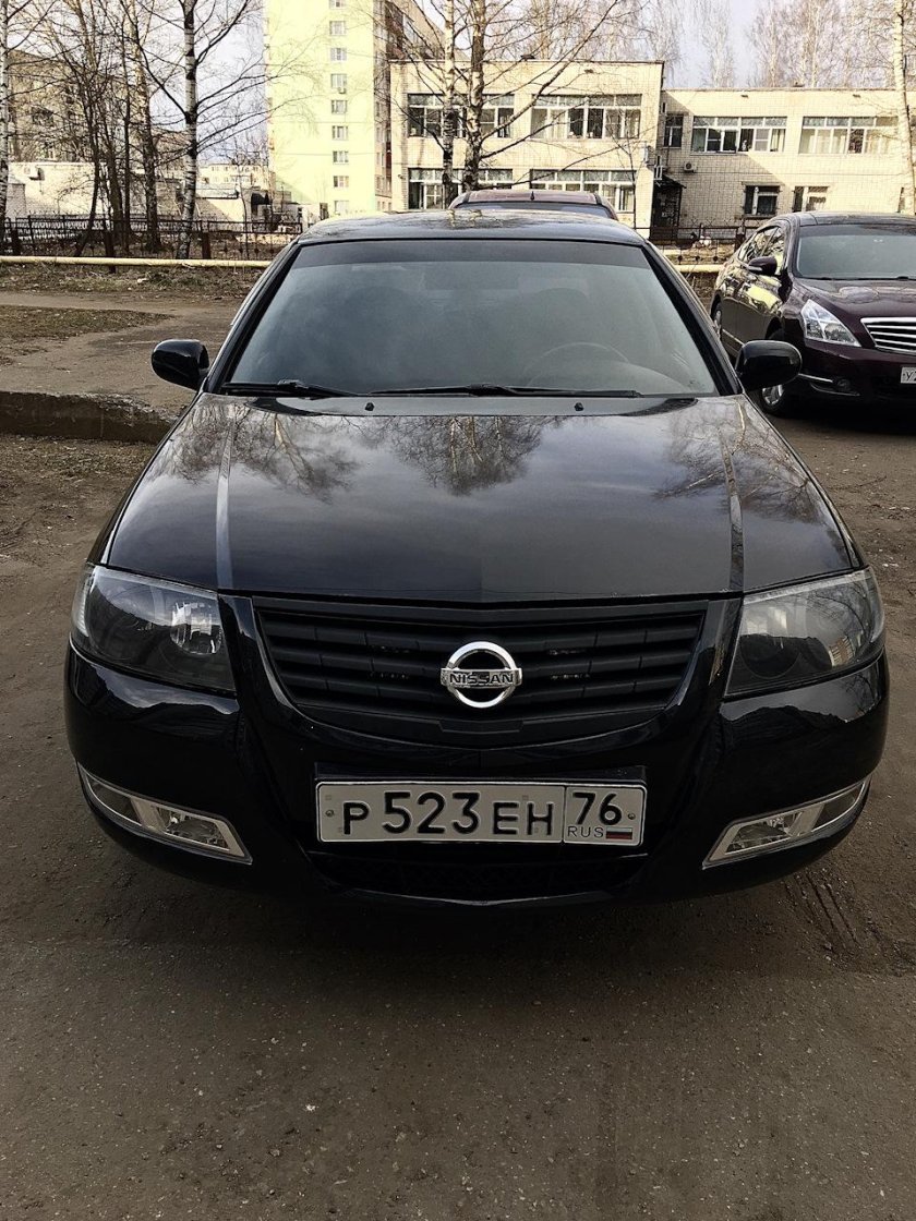 Черная решетка Ниссан Альмера Классик