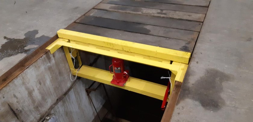 Подъемник для ямы для КАВЗ 4235