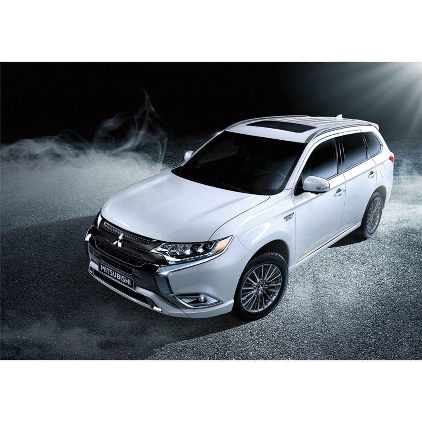 Mitsubishi Outlander PHEV 2020