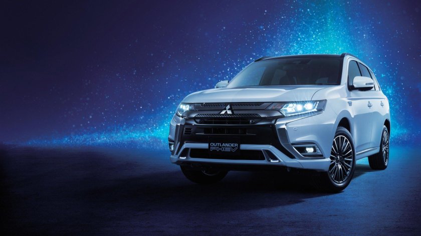 Mitsubishi Outlander PHEV 2018