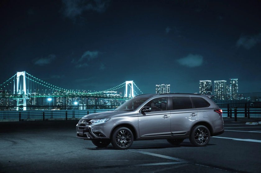 2018 Mitsubishi Outlander Black Edition