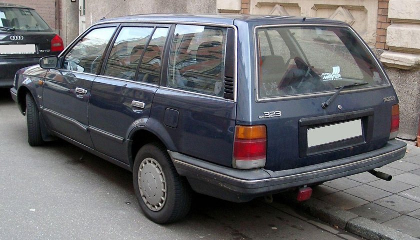 Mazda 323 универсал 1987