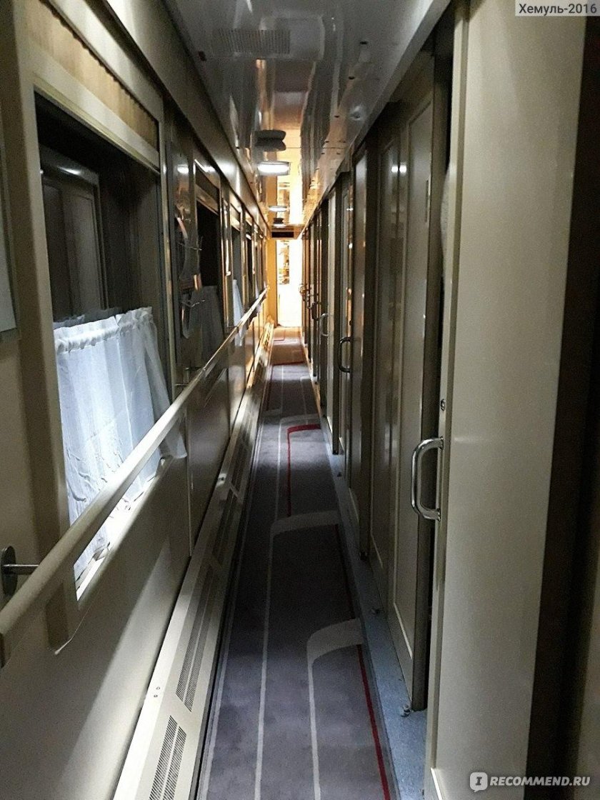 Фирменный поезд Арктика 015а