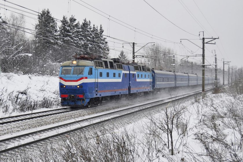 Электровоз чс7 016