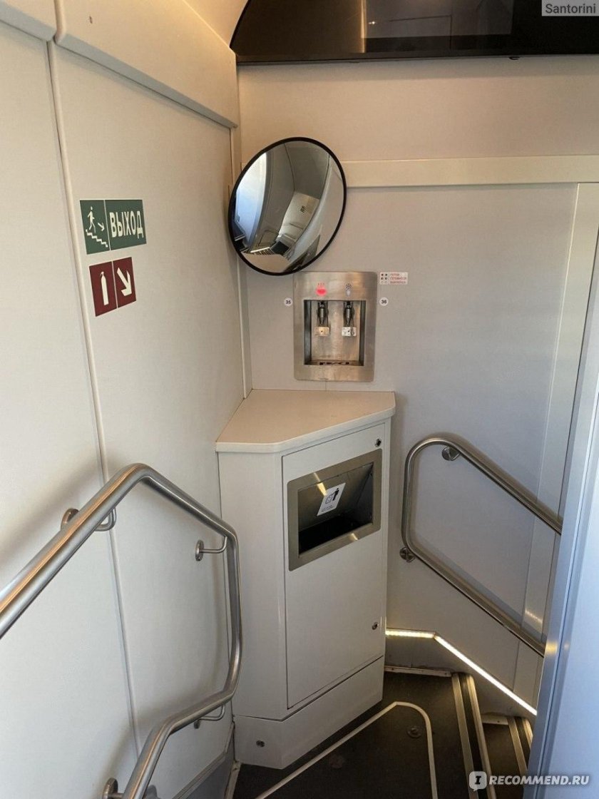 2 Этажный поезд