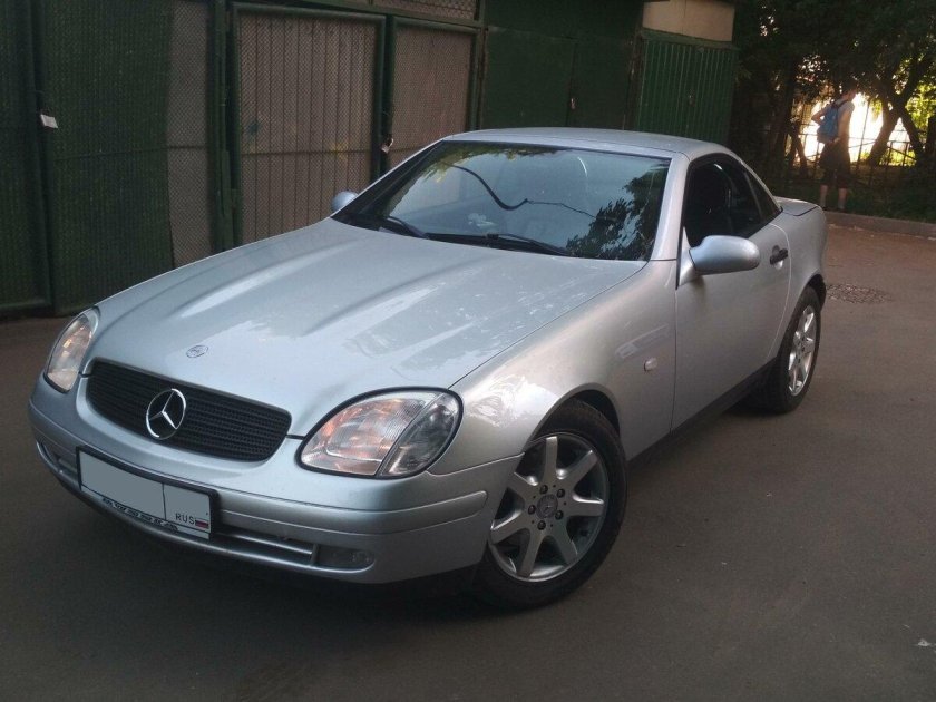Мерседес СЛК 230