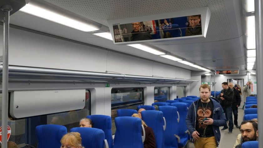 Ласточка поезд внутри