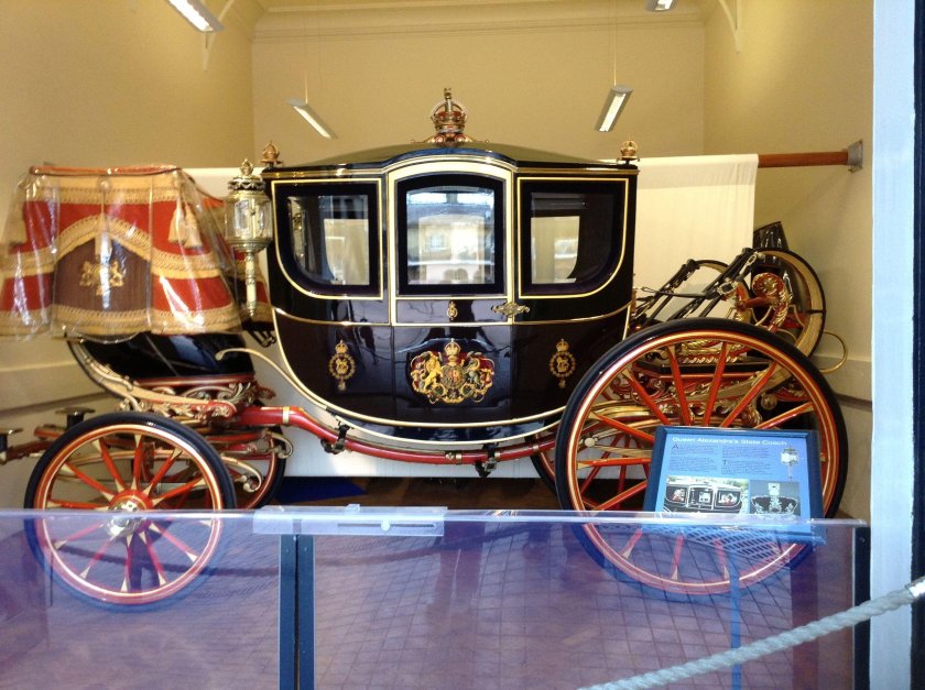 Карета на английском