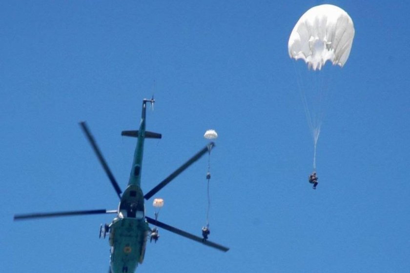 Десантирование с ми 8