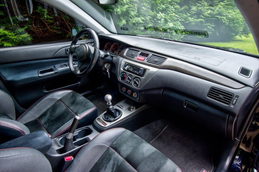 2006 Mitsubishi Lancer Evolution IX Mr