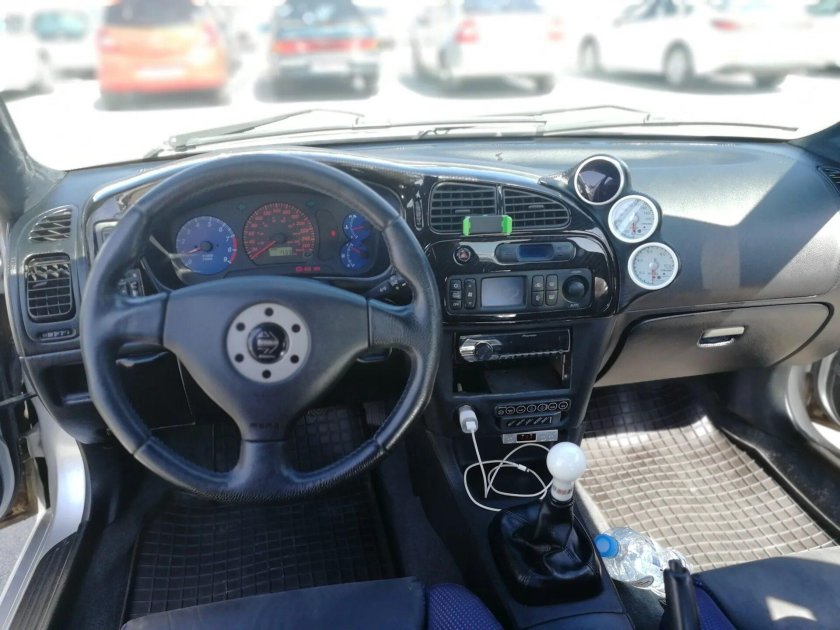 Mitsubishi Lancer EVO 3 салон