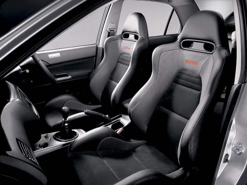 Рекаро Эво 9