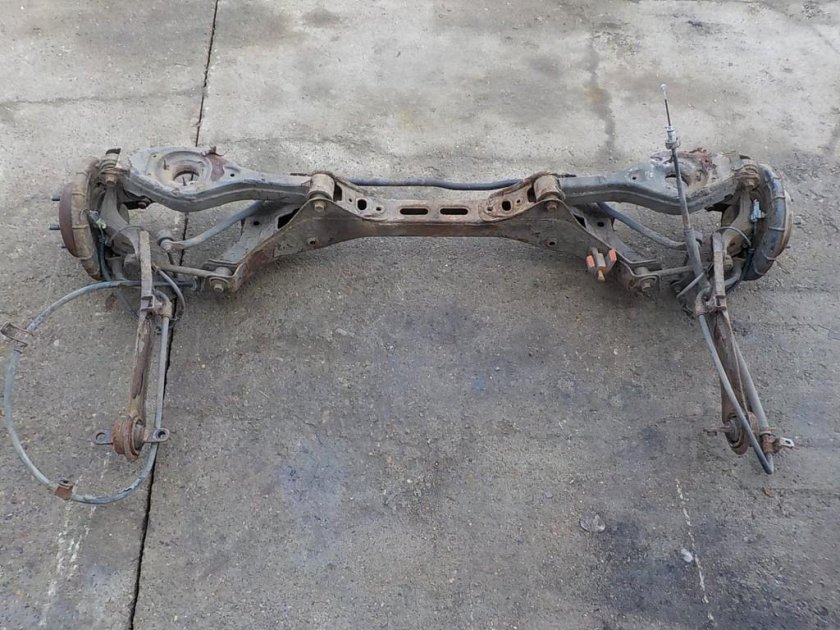 Балка Киа СИД 2008 задняя