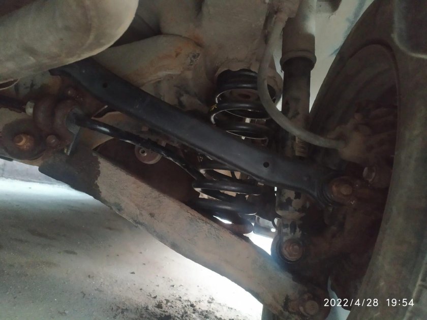 Кия СИД задняя подвеска