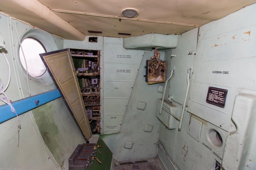 Кабина пилотов АН-22 Антей