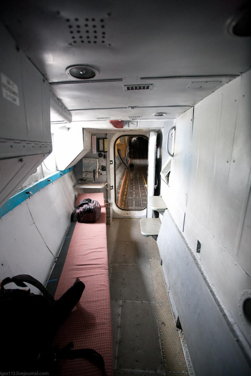 АН-22 грузовая кабина
