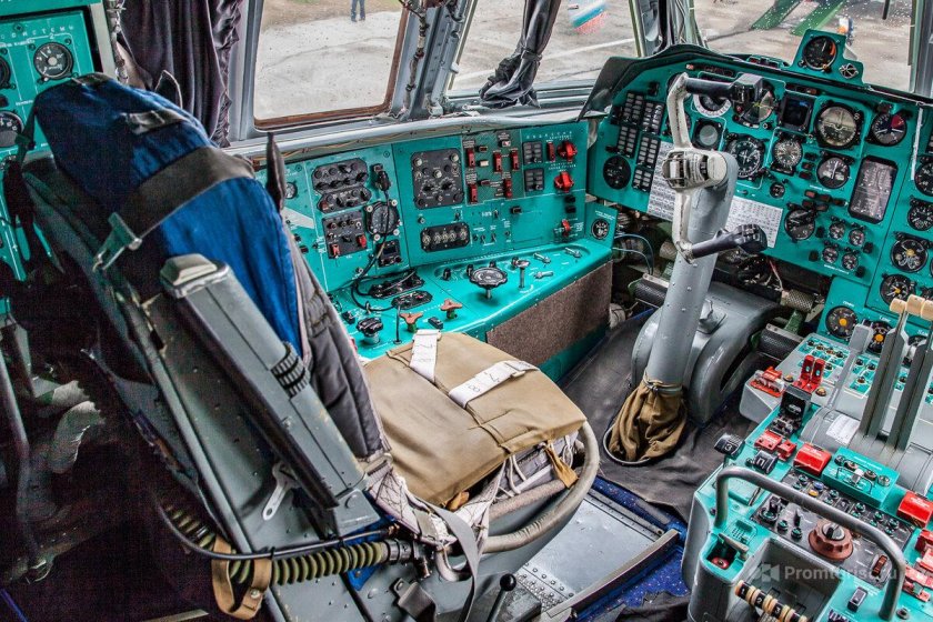 Ил 76 МД кабина