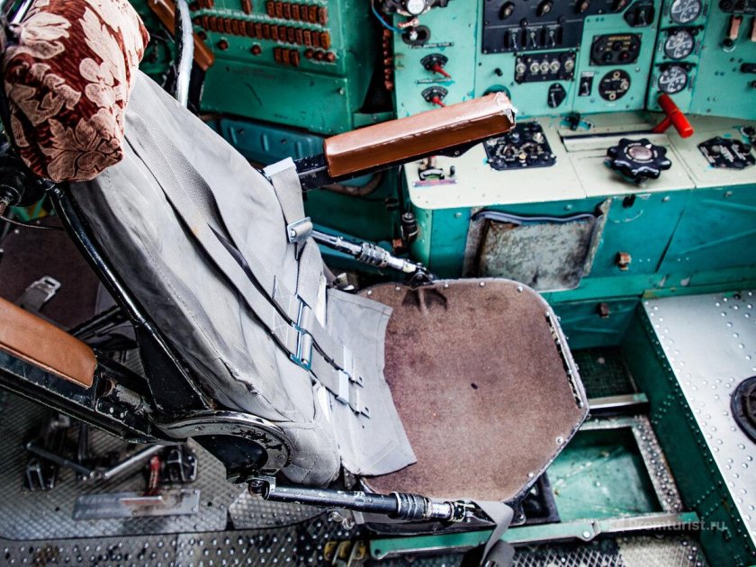 Ил-76 кабина штурмана