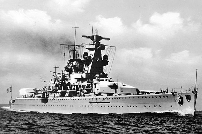 Тяжёлый крейсер Адмирал Шеер