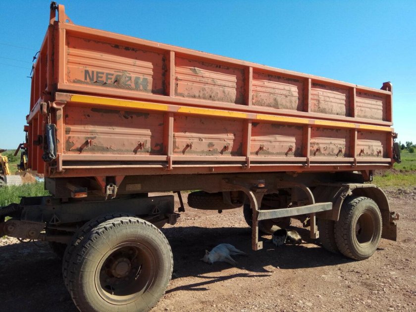 Прицеп-самосвал НЕФАЗ-8560
