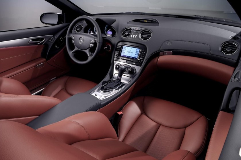 Mercedes-Benz r230 салон