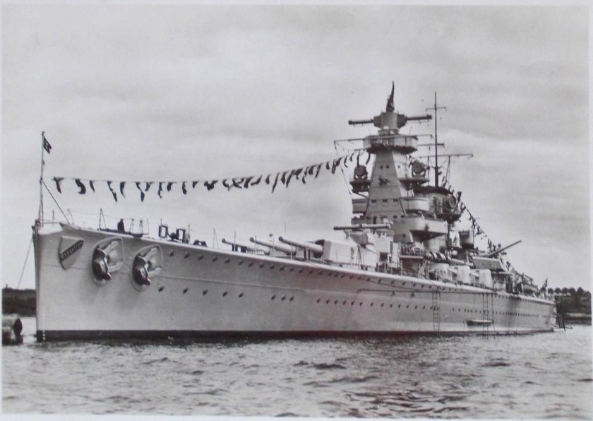 Немецкий линкор Адмирал Шеер