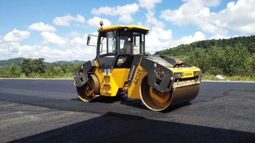 Каток Liugong 6212е