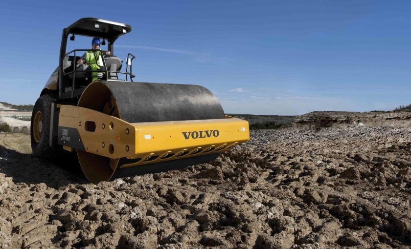 Грунтовый каток Volvo