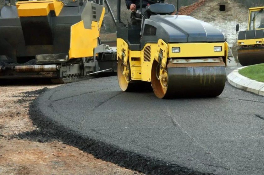 Машина для асфальтирования дорог