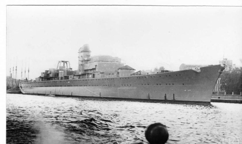 Тяжелый крейсер Лютцов Петропавловск