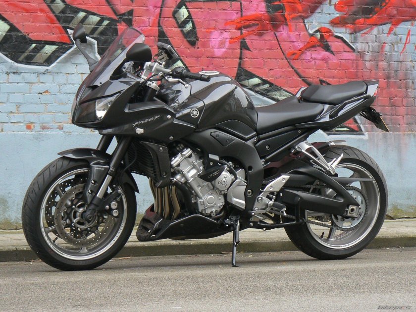 Yamaha fz1 2010