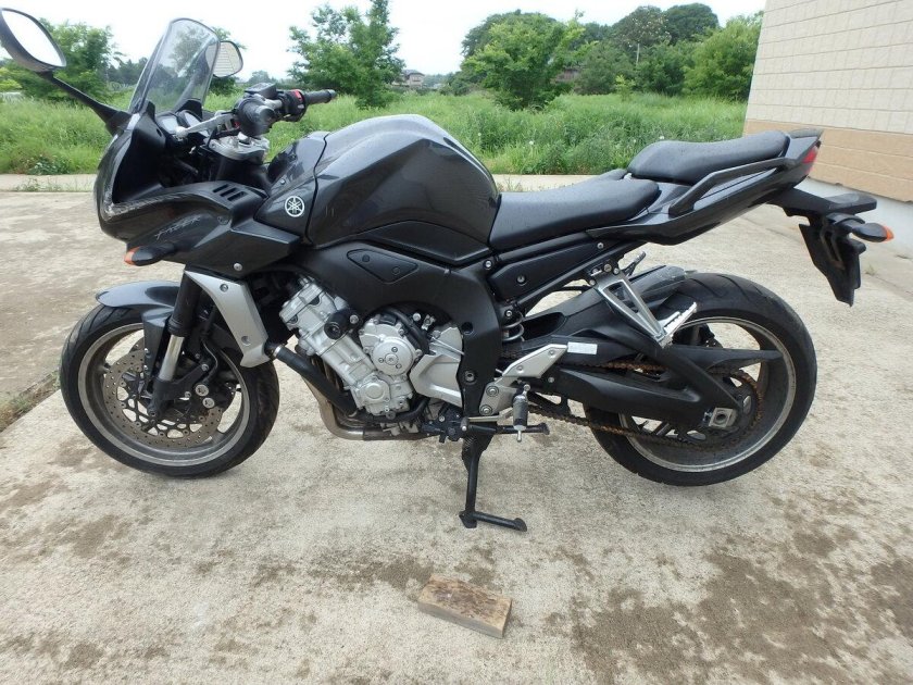 Yamaha fz1 2008