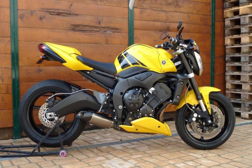 Yamaha fz1 2006