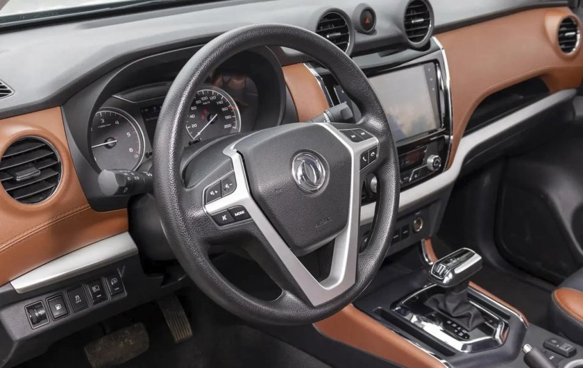 Dongfeng df6 интерьер