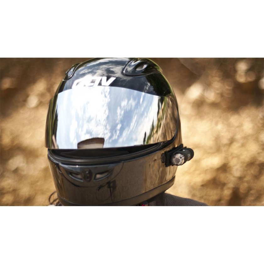 Экшн камера на мотошлем