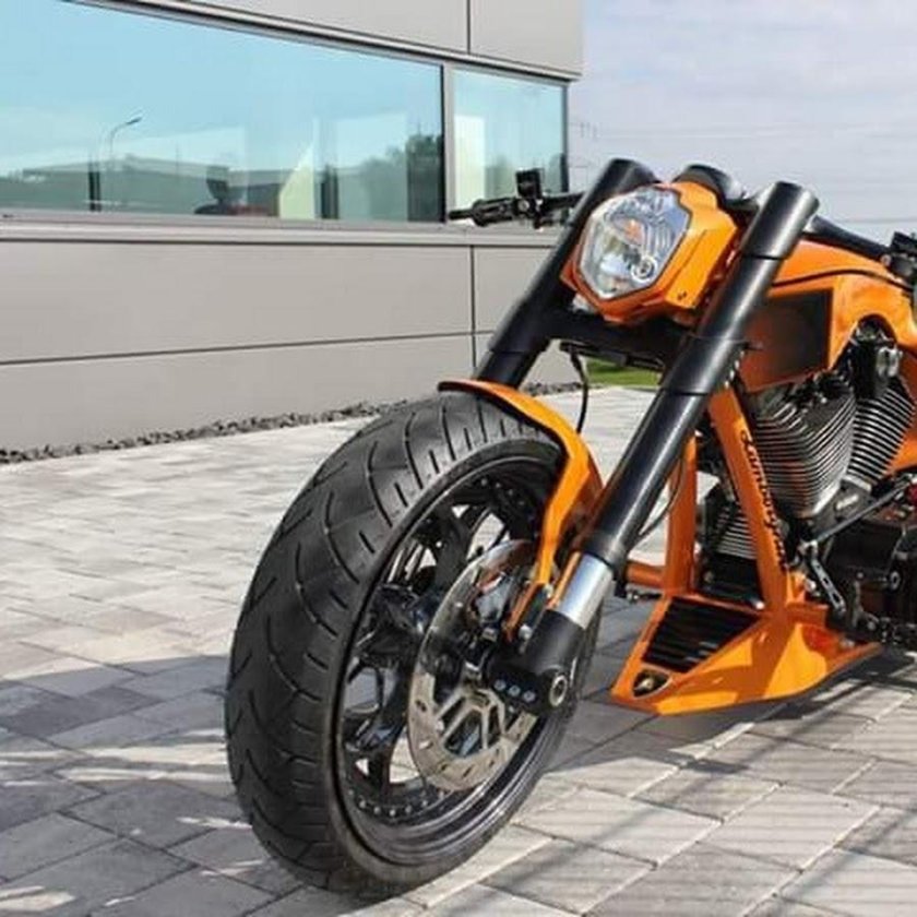 Мотоцикл Ламборджини Карамелло