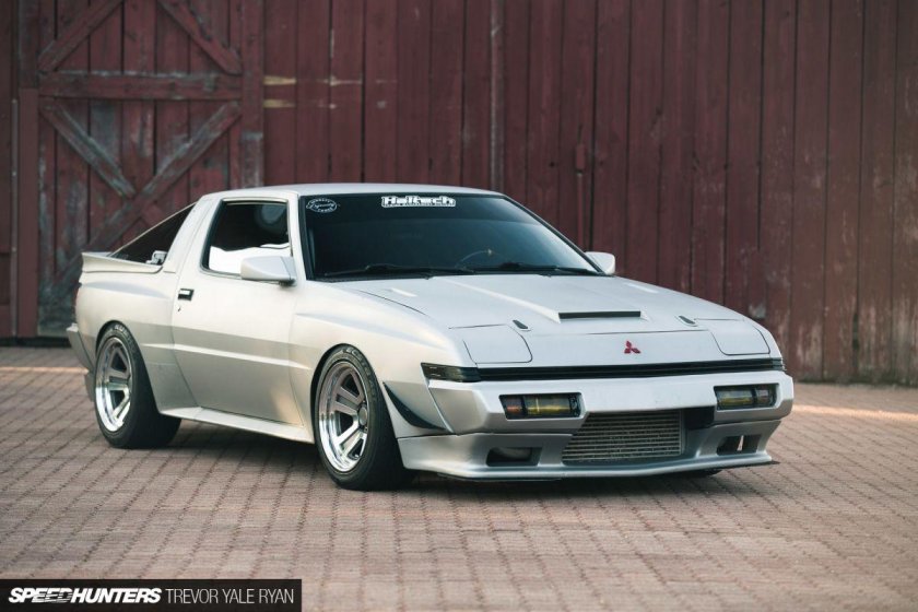 Митсубиши Старион