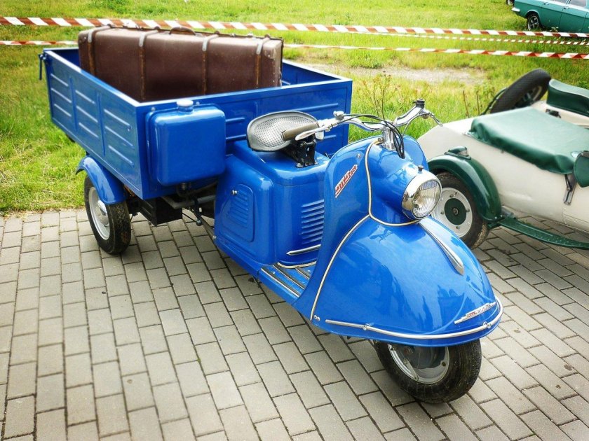 Мотороллер турист т200