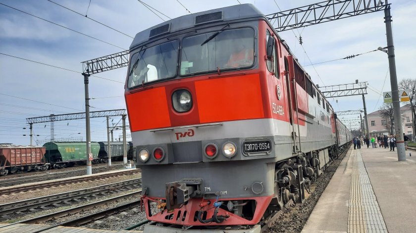 Электричка Махачкала